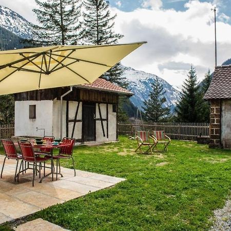 Villa Bahnwaerterhaus Eggwald Wassen Exterior foto